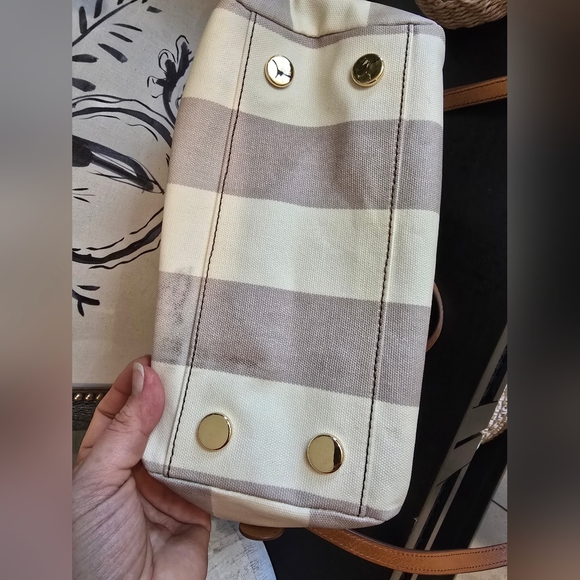 Fossil Women's Neutral Striped Sydney Satchel Crossbody Bag - Picture 6 of 9